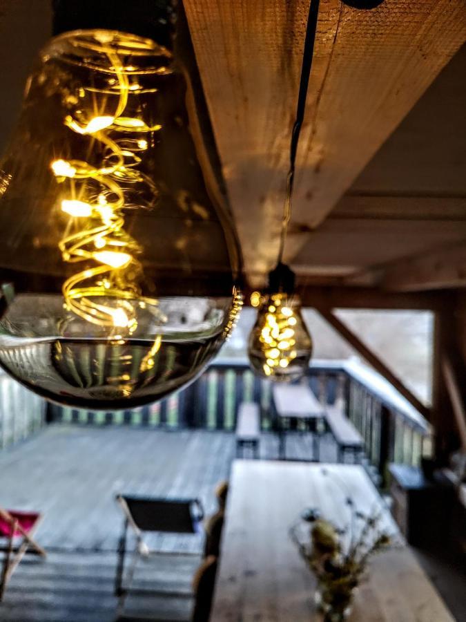 Apartmany Cerveny Dvur Chvalšiny Zewnętrze zdjęcie