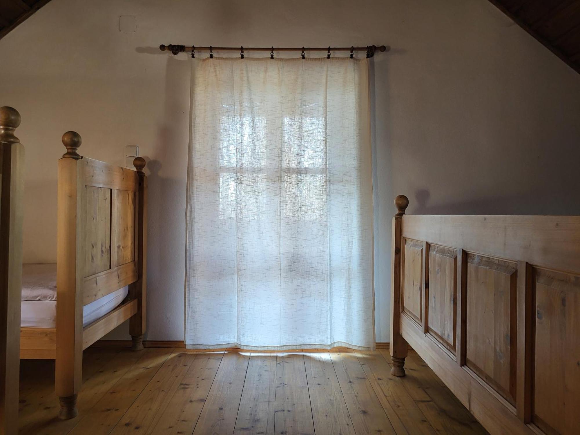 Apartmany Cerveny Dvur Chvalšiny Zewnętrze zdjęcie